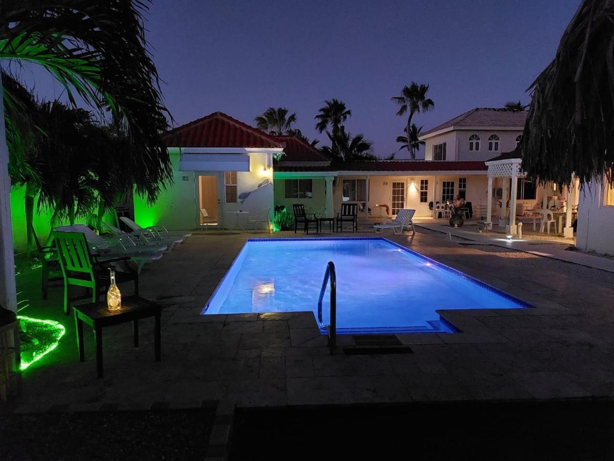 Tu Casita En Aruba Villa Palm Beach Exteriör bild